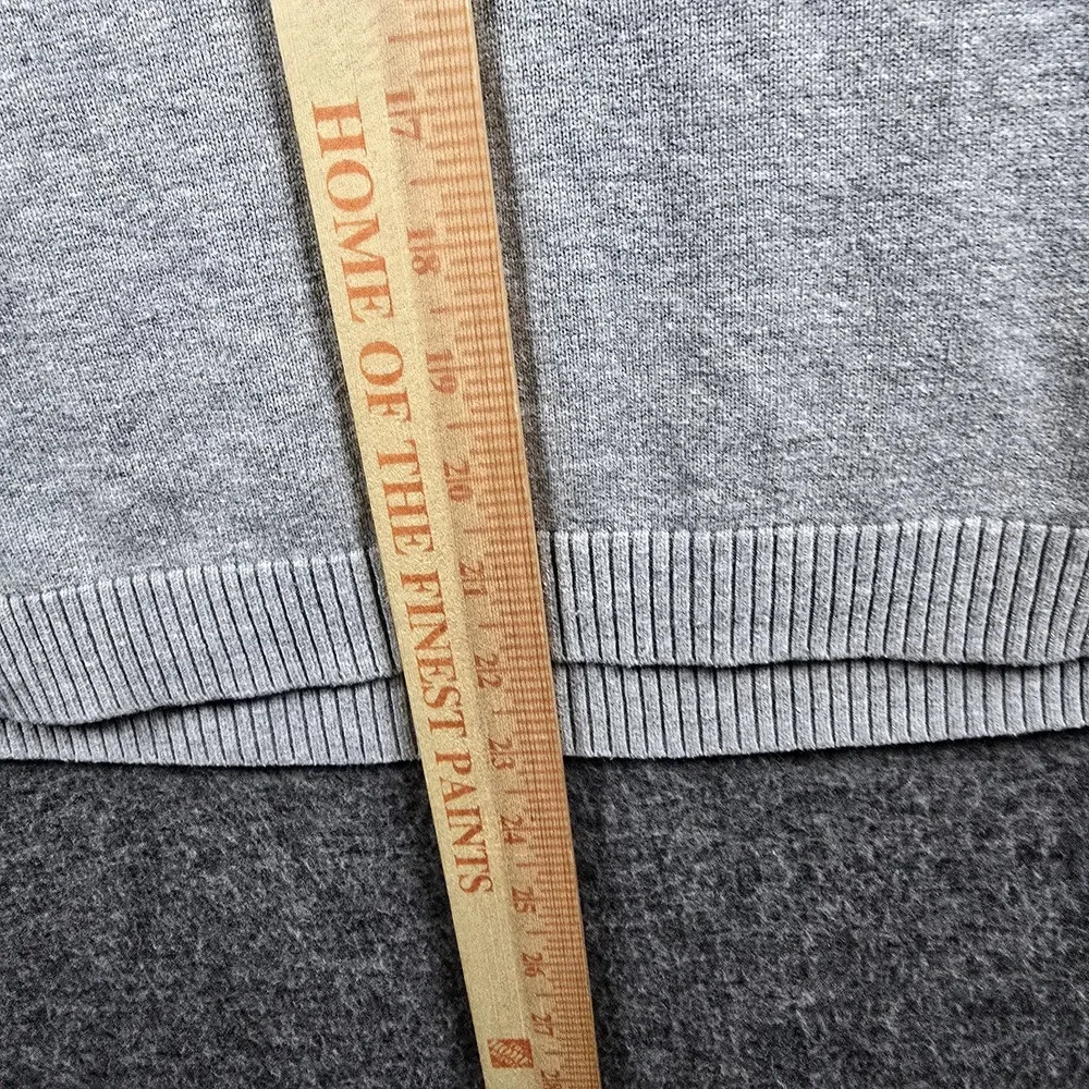 Banana Republic Women L Grey/Gray‎ Pullover Sweater W Button Side Closure